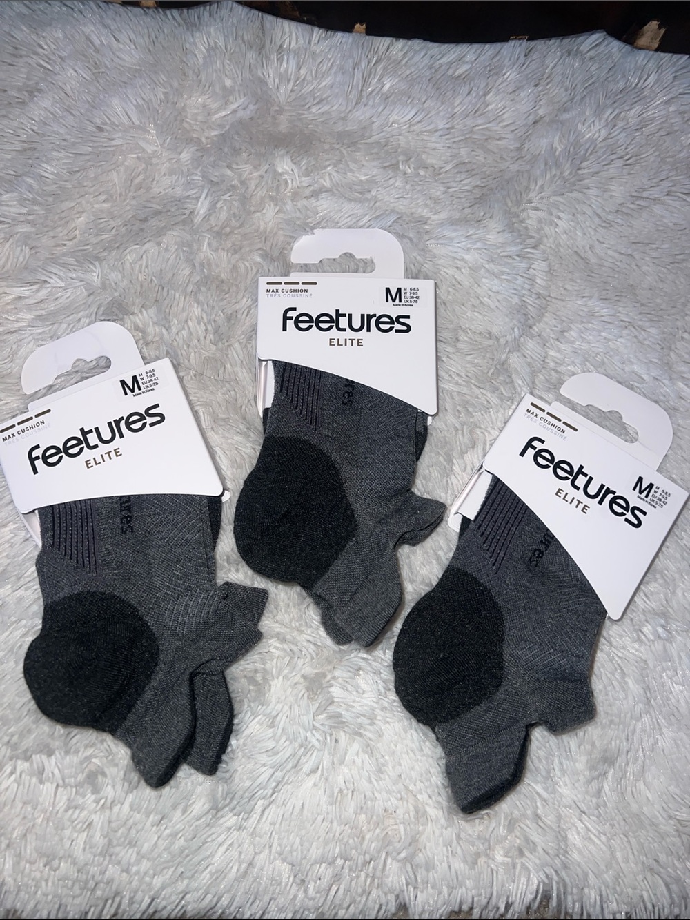 FEETURES ELITE MAX CUSHION SOCKS